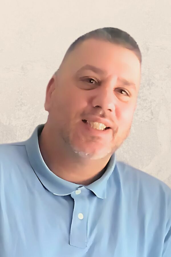 Frank  Martinelli Jr. 