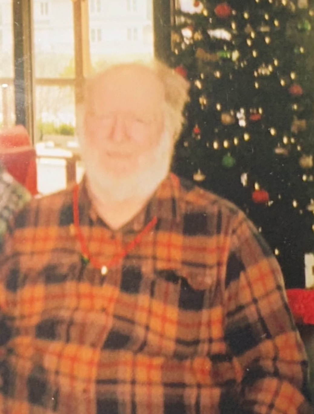 Thomas  Colwell Jr. 